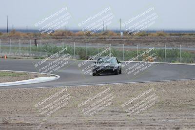 media/Nov-16-2025-CalClub SCCA (Sun) [[2975c16dfc]]/Group 1/Turn 9/